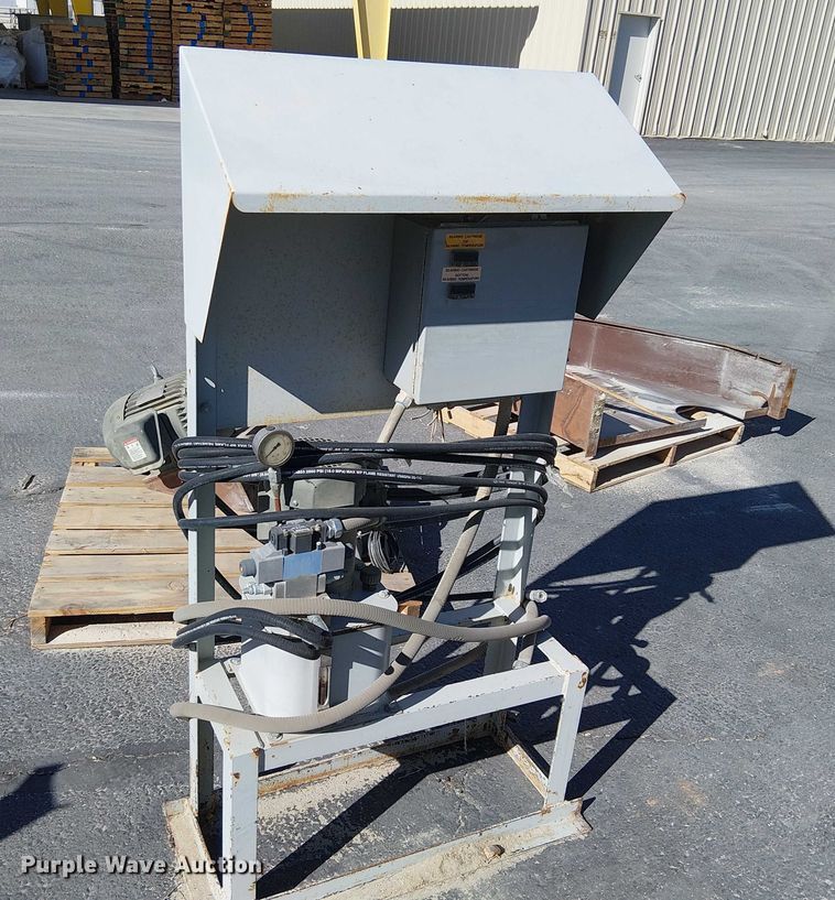 image for item EC1342 2008 Remco SD-ST/AR50-185-08 crusher