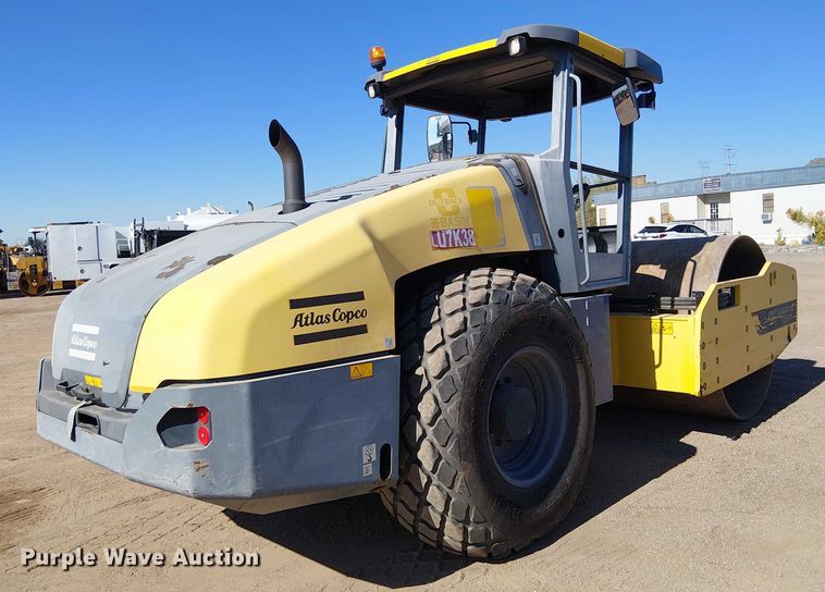 COMPACTADOR 2017 DYNAPAC CA2500D