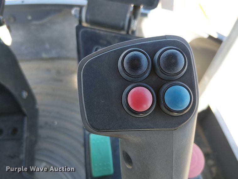 image for item EC1346 2017 Dynapac CA2500D single drum vibratory roller