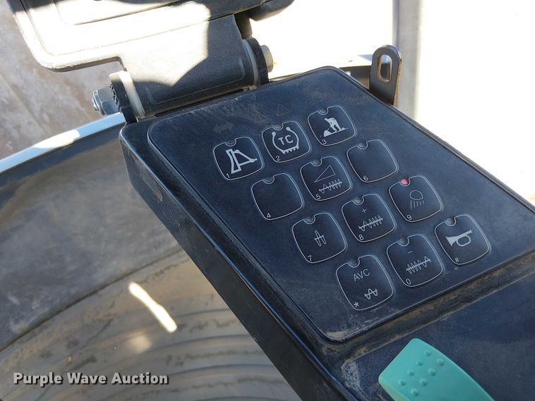 image for item EC1346 2017 Dynapac CA2500D single drum vibratory roller