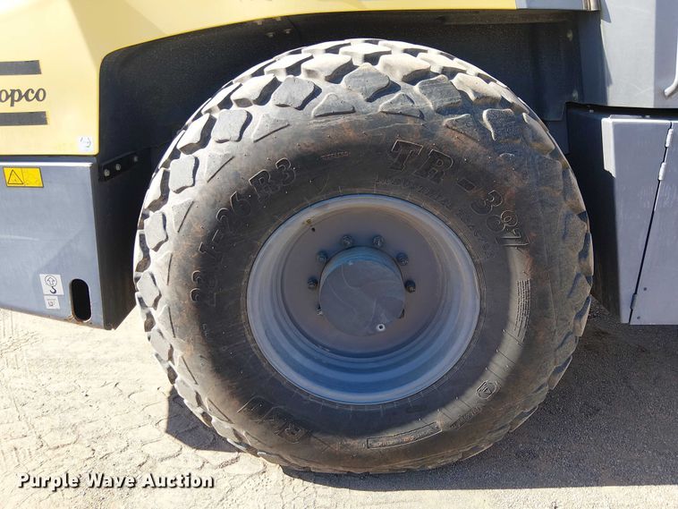 image for item EC1346 2017 Dynapac CA2500D single drum vibratory roller