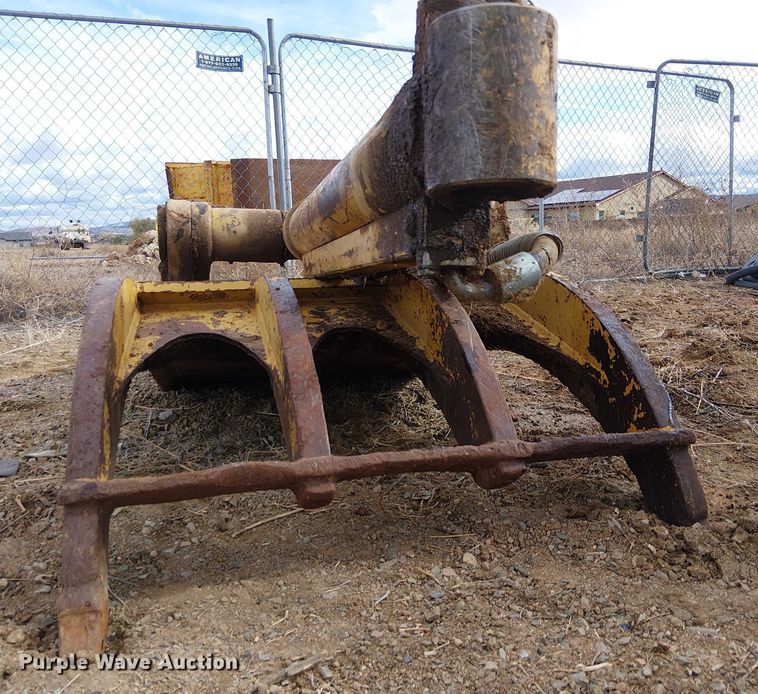 image for item EC1355 Entek excavator thumb