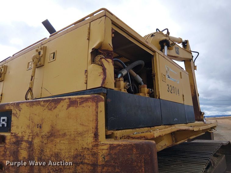 image for item EC1359 Caterpillar 235B excavator