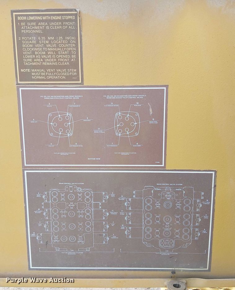 image for item EC1359 Caterpillar 235B excavator