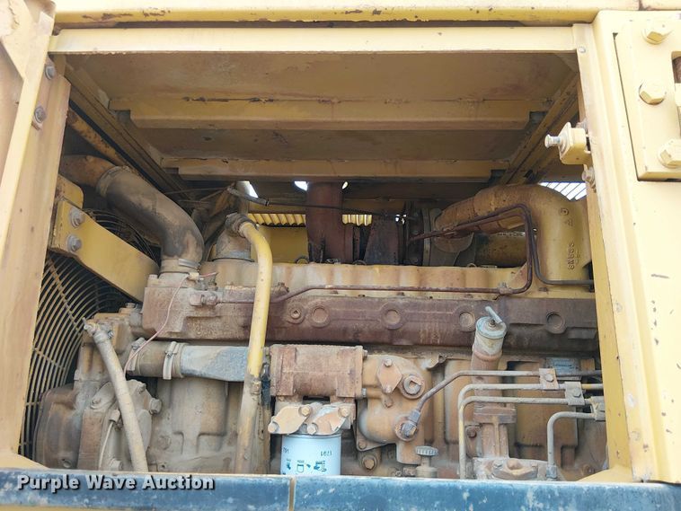 image for item EC1359 Caterpillar 235B excavator