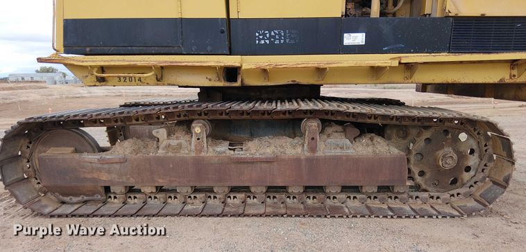 image for item EC1359 Caterpillar 235B excavator
