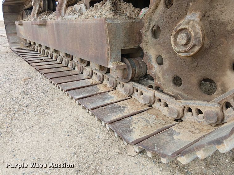 image for item EC1359 Caterpillar 235B excavator