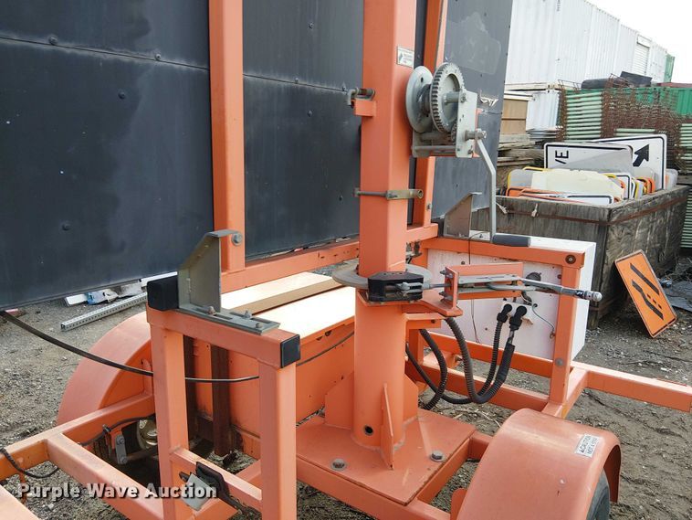 image for item EC1364 (2) Wanco message board trailers