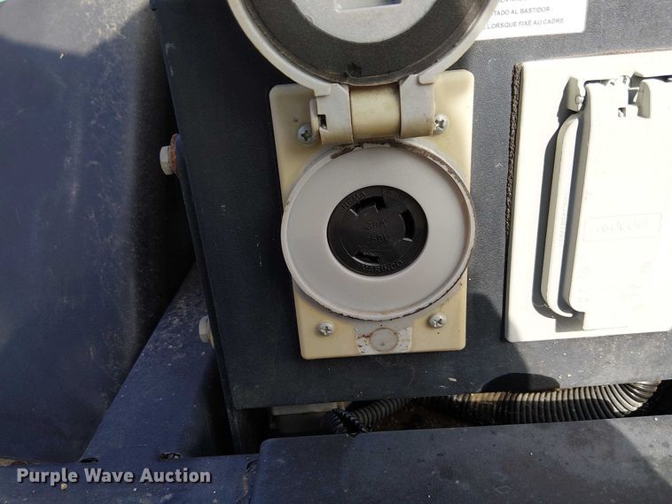 image for item EC1368 2019 Generac MLT6SKDS-STD light plant