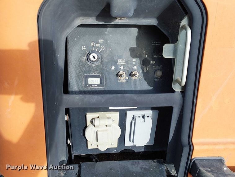 image for item EC1368 2019 Generac MLT6SKDS-STD light plant