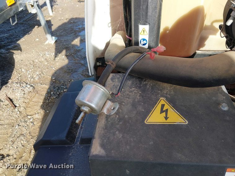 image for item EC1368 2019 Generac MLT6SKDS-STD light plant