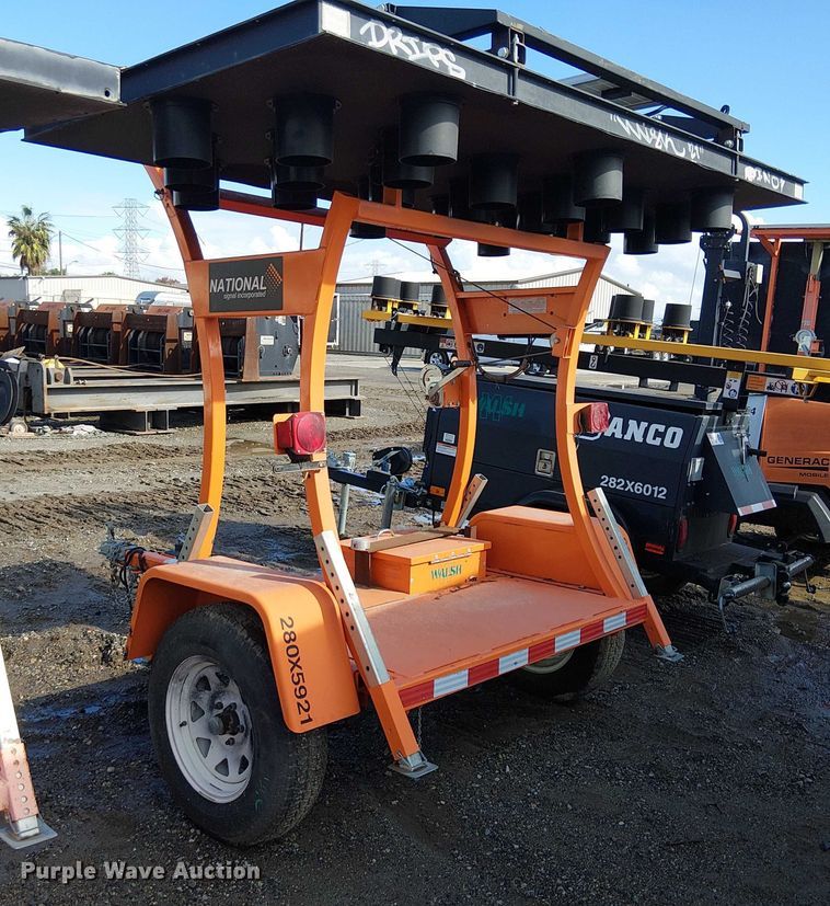 image for item EC1370 2019 National Signal Aero light arrow board trailer