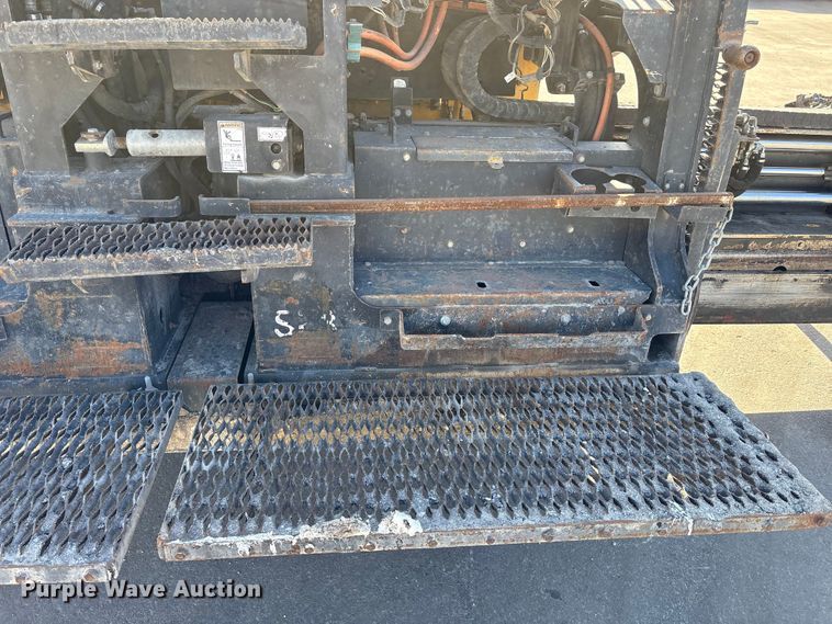 image for item EC4429 2015 Caterpillar AP555E paver