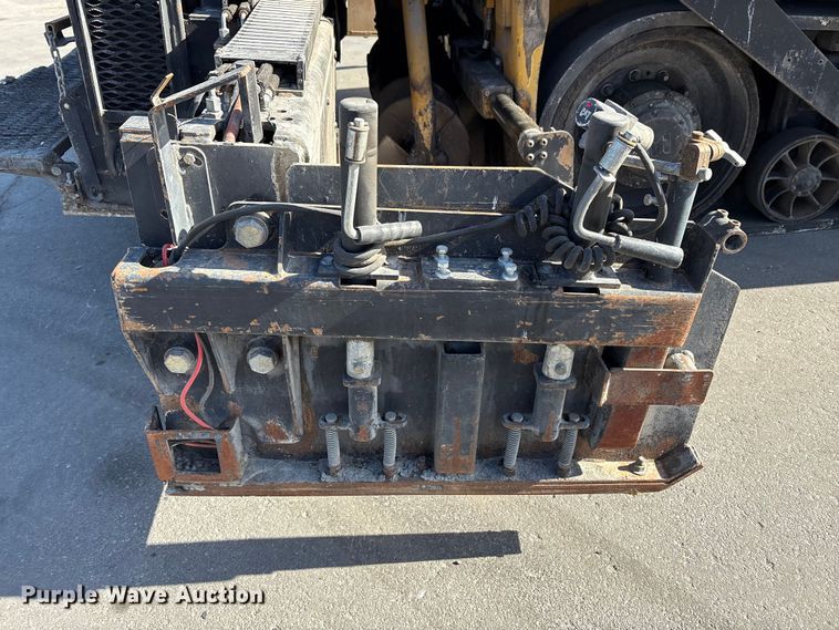 image for item EC4429 2015 Caterpillar AP555E paver
