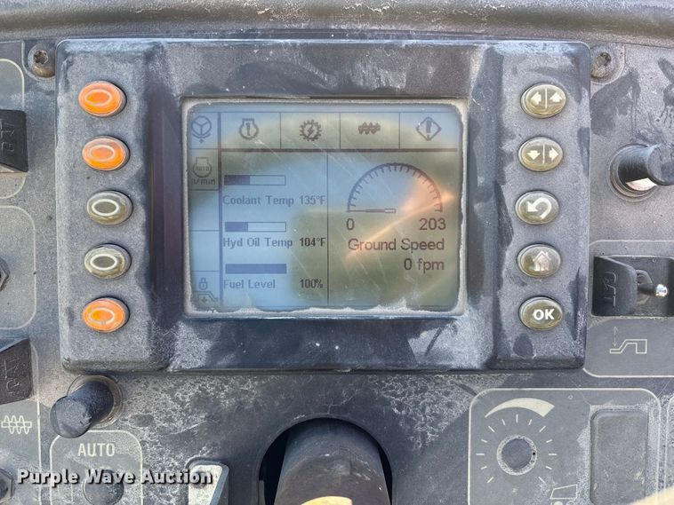 image for item EC4429 2015 Caterpillar AP555E paver