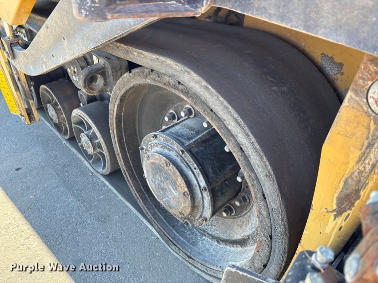 image for item EC4429 2015 Caterpillar AP555E paver