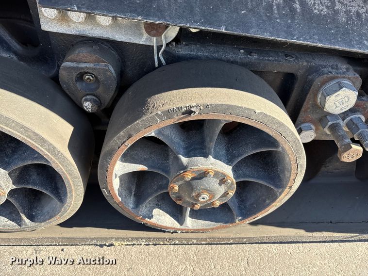 image for item EC4429 2015 Caterpillar AP555E paver