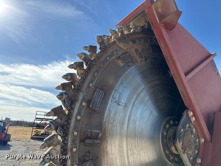 image for item EC4445 2006 Ditch Witch RT115 rock saw