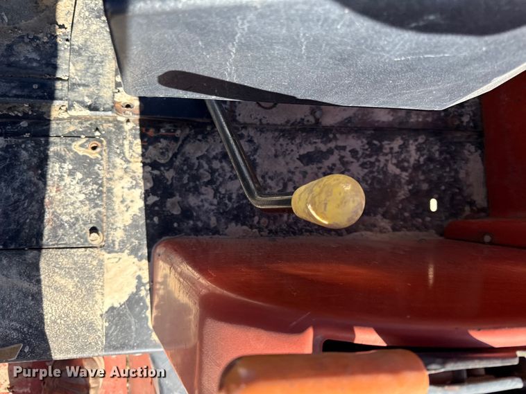 image for item EC4445 2006 Ditch Witch RT115 rock saw