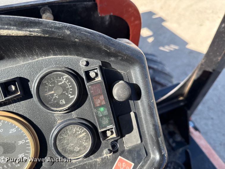 image for item EC4445 2006 Ditch Witch RT115 rock saw