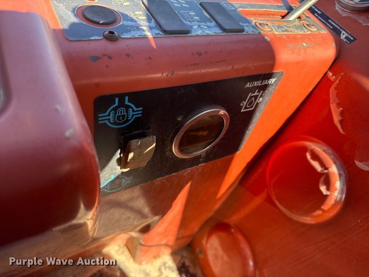 image for item EC4445 2006 Ditch Witch RT115 rock saw