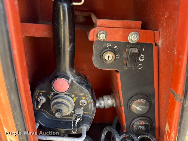 image for item EC4447 2000 Ditch Witch JT2720 directional boring unit