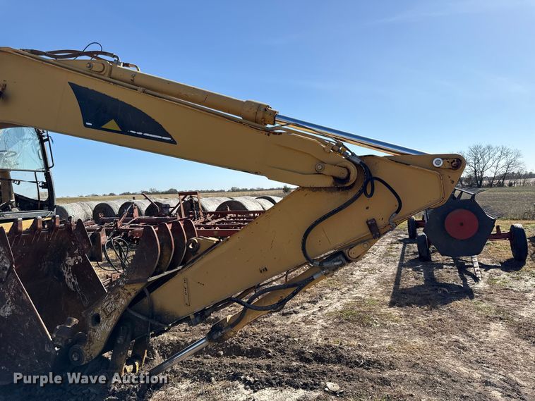 image for item EC4461 2002 Caterpillar M315 wheeled excavator