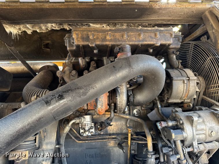 image for item EC4461 2002 Caterpillar M315 wheeled excavator