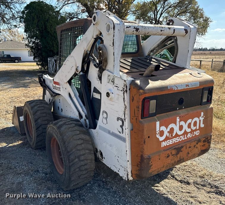 image for item EC4470 2000 Bobcat 873 skid steer loader
