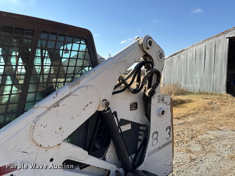 image for item EC4470 2000 Bobcat 873 skid steer loader