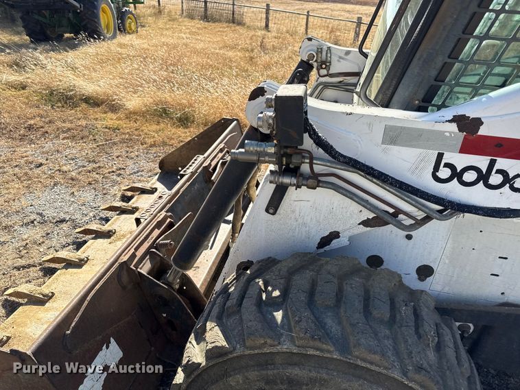image for item EC4470 2000 Bobcat 873 skid steer loader