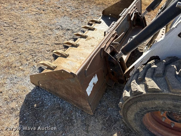 image for item EC4470 2000 Bobcat 873 skid steer loader