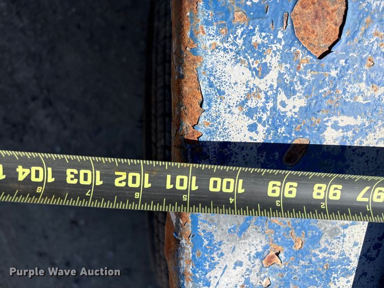 image for item EC8055 2006 BEST utility trailer