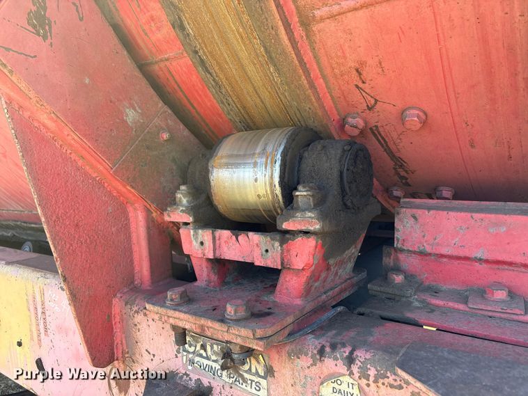 image for item EC8096 MorBark 727 trommel screen