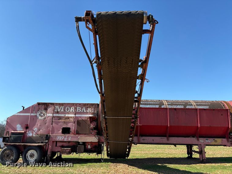 image for item EC8096 MorBark 727 trommel screen