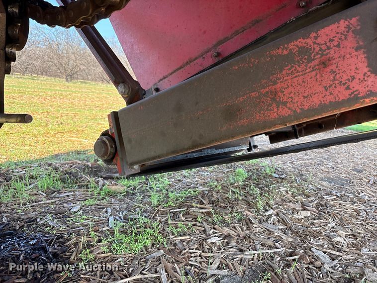 image for item EC8096 MorBark 727 trommel screen