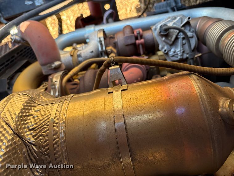 image for item EC8096 MorBark 727 trommel screen