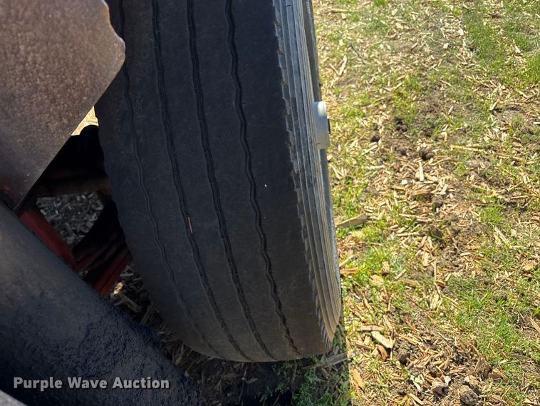 image for item EC8096 MorBark 727 trommel screen