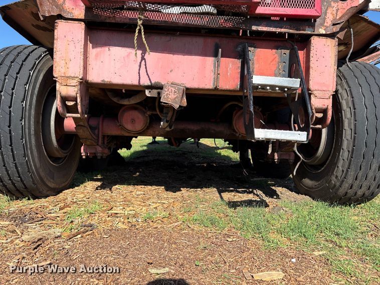 image for item EC8096 MorBark 727 trommel screen