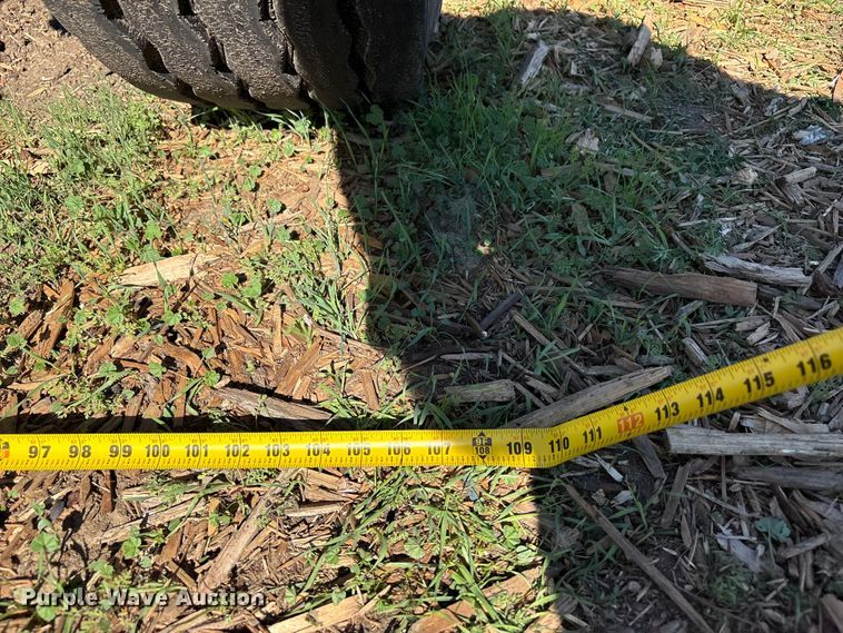 image for item EC8096 MorBark 727 trommel screen