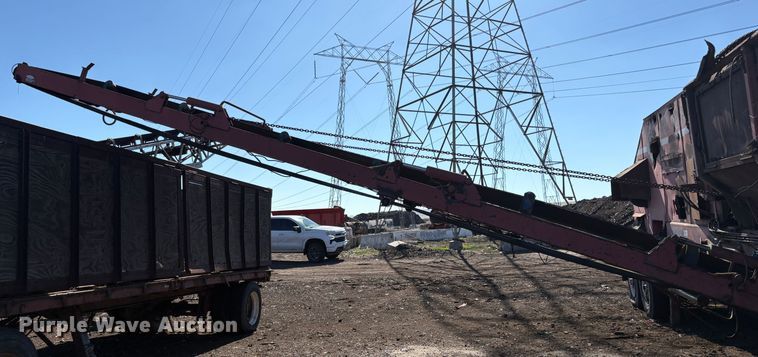 image for item EC8097 MorBark 727 trommel screen