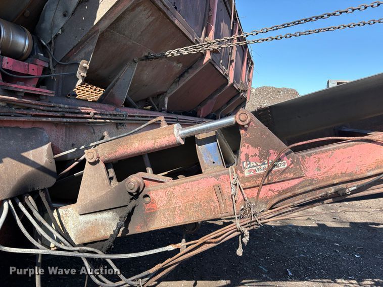 image for item EC8097 MorBark 727 trommel screen