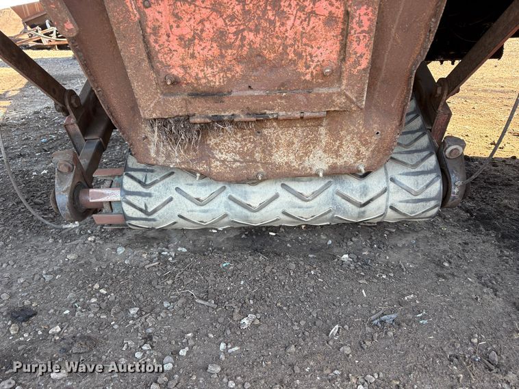 image for item EC8097 MorBark 727 trommel screen