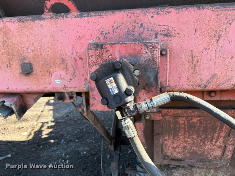 image for item EC8097 MorBark 727 trommel screen