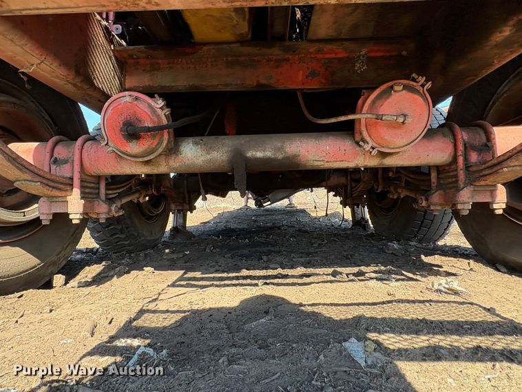 image for item EC8097 MorBark 727 trommel screen