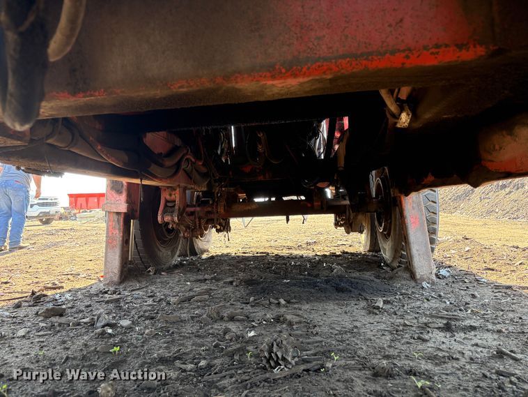 image for item EC8097 MorBark 727 trommel screen