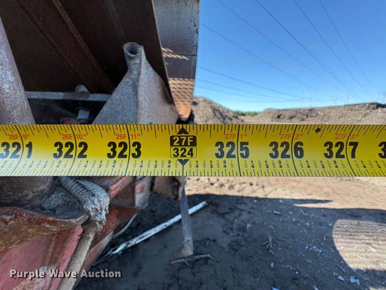 image for item EC8097 MorBark 727 trommel screen