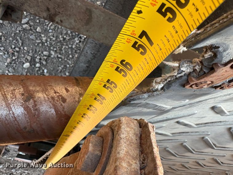 image for item EC8097 MorBark 727 trommel screen