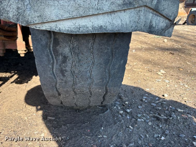 image for item EC8097 MorBark 727 trommel screen