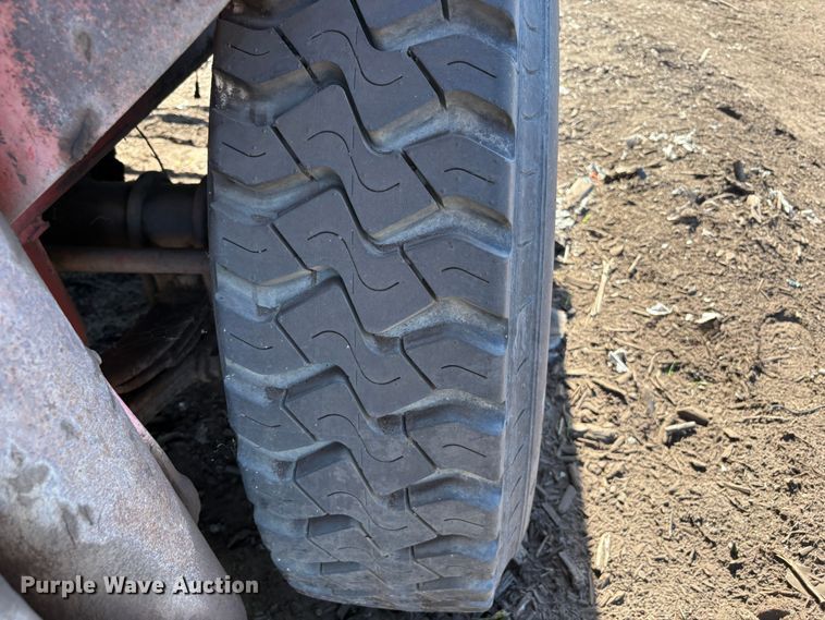 image for item EC8097 MorBark 727 trommel screen